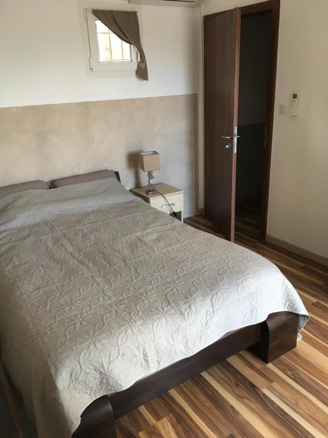 Casa Basgiu, Chambres Avec Balcon Et Table D'Hotes Zilia Exterior foto