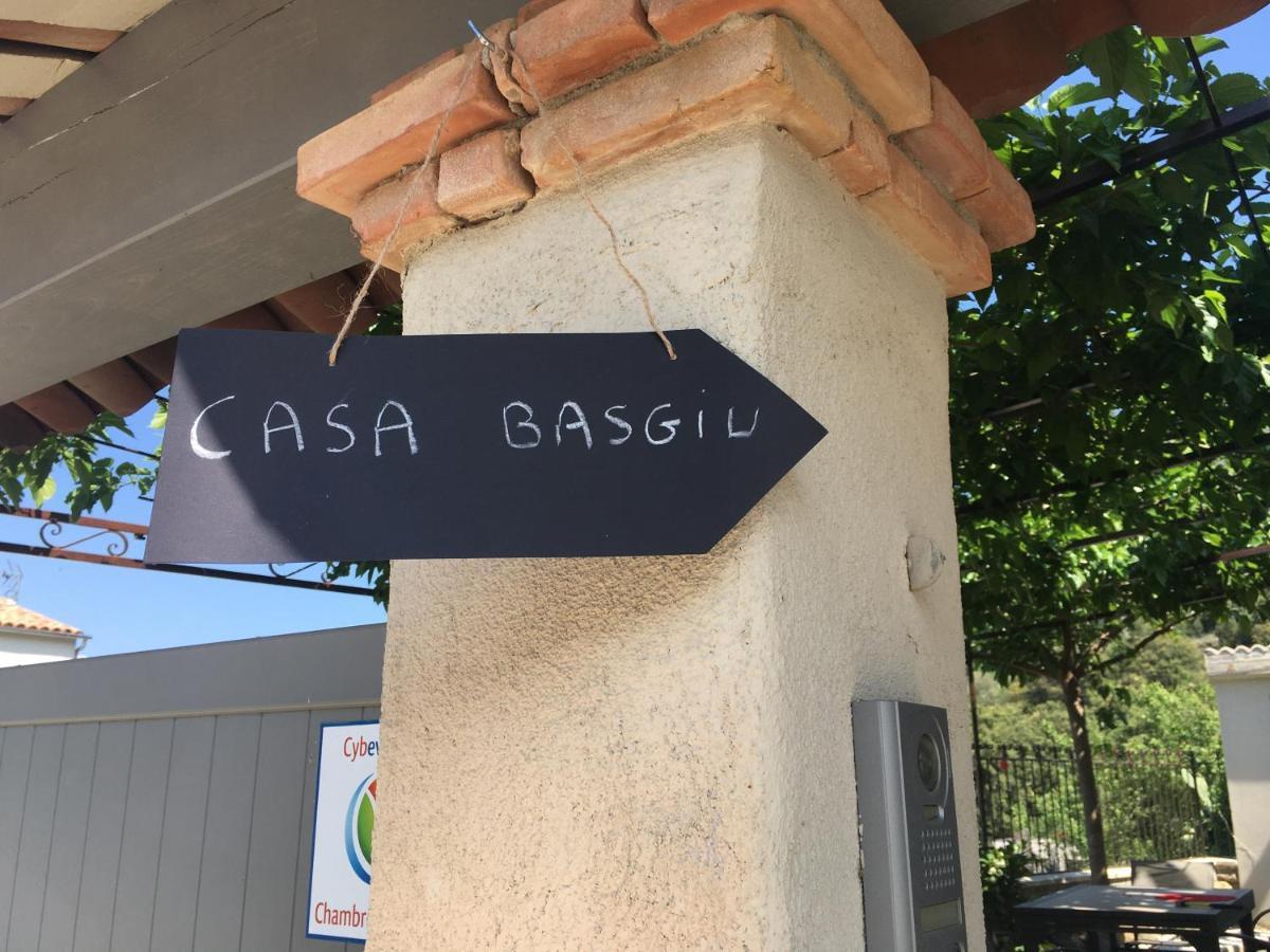 Casa Basgiu, Chambres Avec Balcon Et Table D'Hotes Zilia Exterior foto
